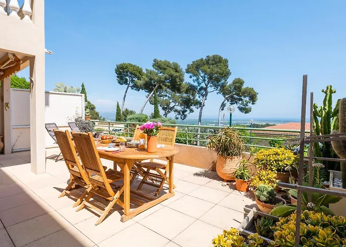 La Cle Vue Mer, Clim, Terrasse, Parking A Hyeres